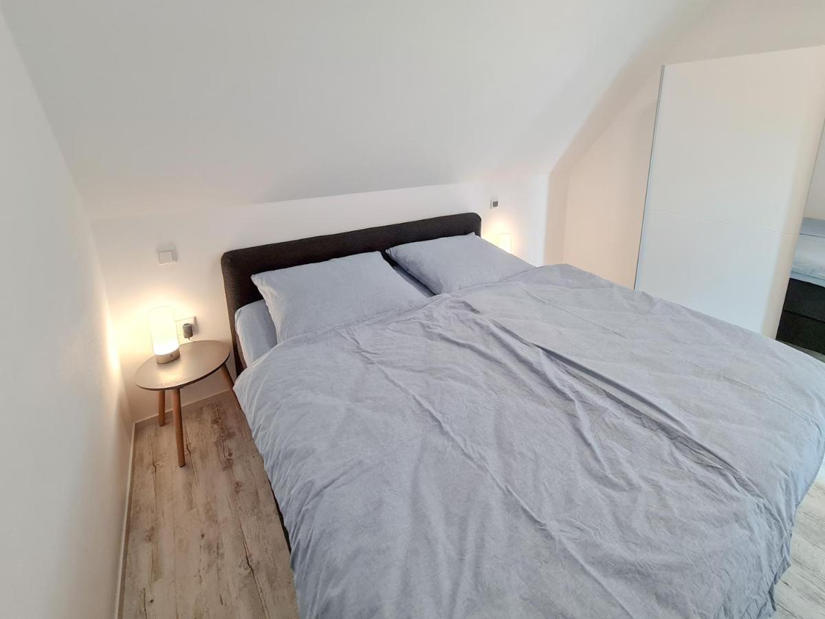 Ferienwohnung Manuela & Daniel Hiebl Thalmassing  Buitenkant foto